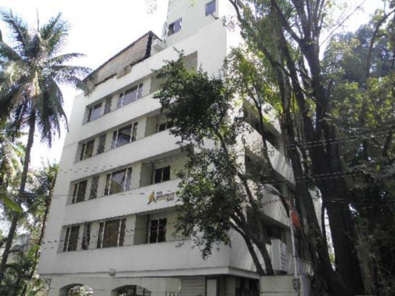 The Ambience Hotel Poona Buitenkant foto